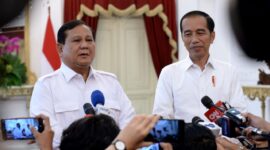 Presiden Joko Widodo (Jokowi) bersama Menteri Pertahanan Prabowo Subianto. (Dok. Setneg.go.id)
