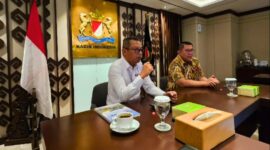 Foto : Kadin Indonesia dan BNSP jalin kerja sama melalui penandatanganan Nota Kesepahaman tentang Sinergitas Sertifikasi Kompetensi Kerja Nasional di Menara Kadin Indonesia, Jakarta, (5/2/24). (Doc.BNSP)