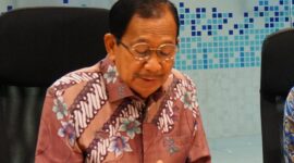 Mantan Menteri Negara Pendayagunaan BUMN Tanri Abeng meninggal dunia. (Facebook.com/Universitas Tanri Abeng)
