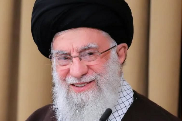 Pemimpin Tertinggi Iran Ayatollah Ali Khamenei. (Instagram.com @khamenei.english_
)